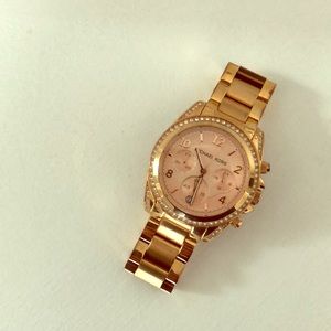 Michael Kors Rose Gold Watcg
